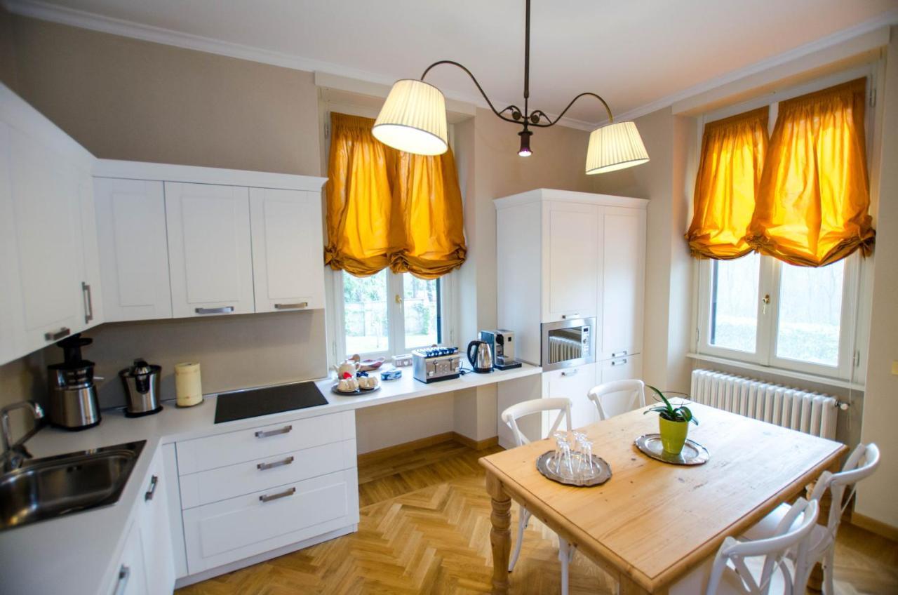 Villa Chiara B&B Biandronno Kültér fotó